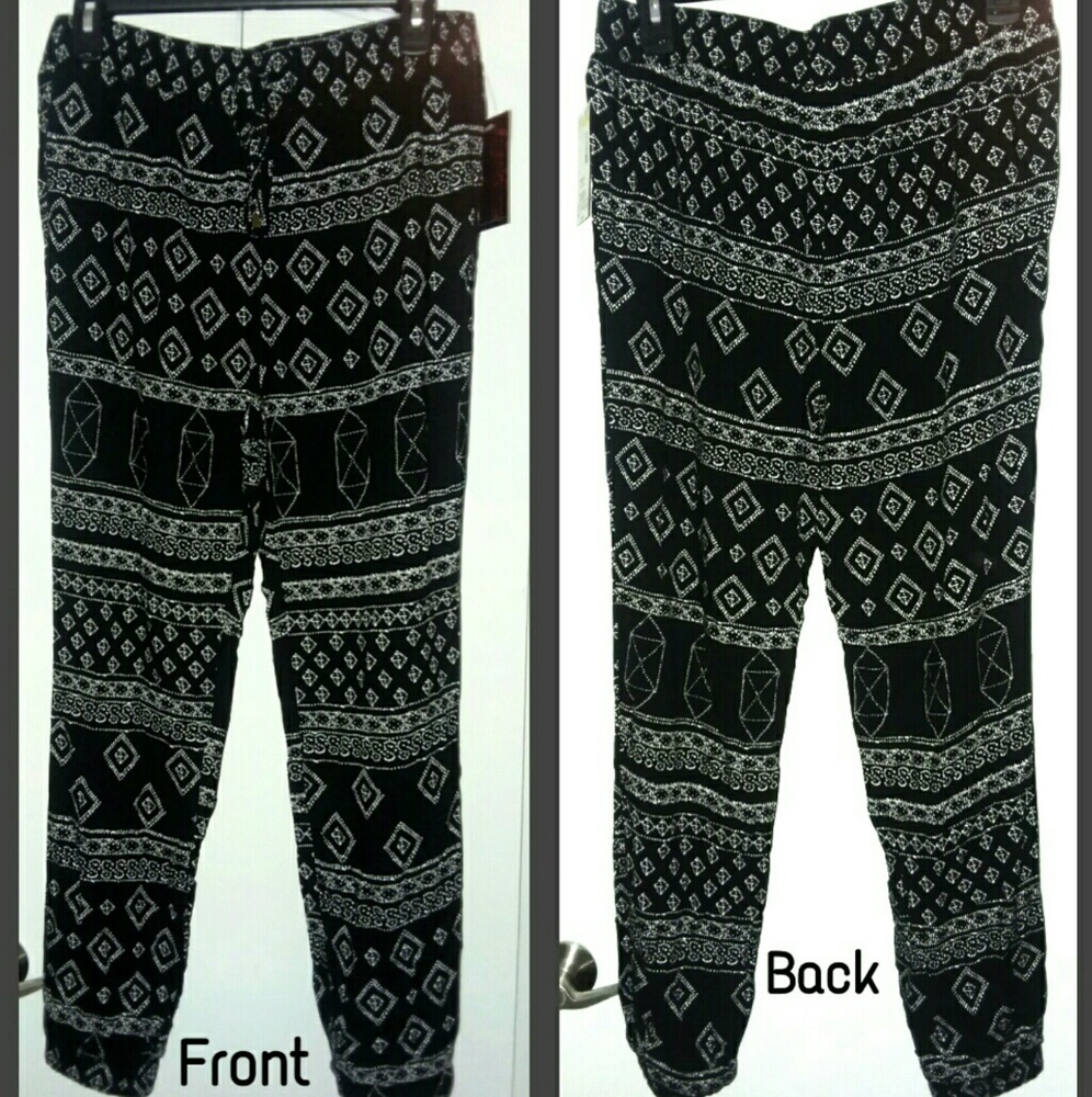Bongo Juniors Black Aztec Capris